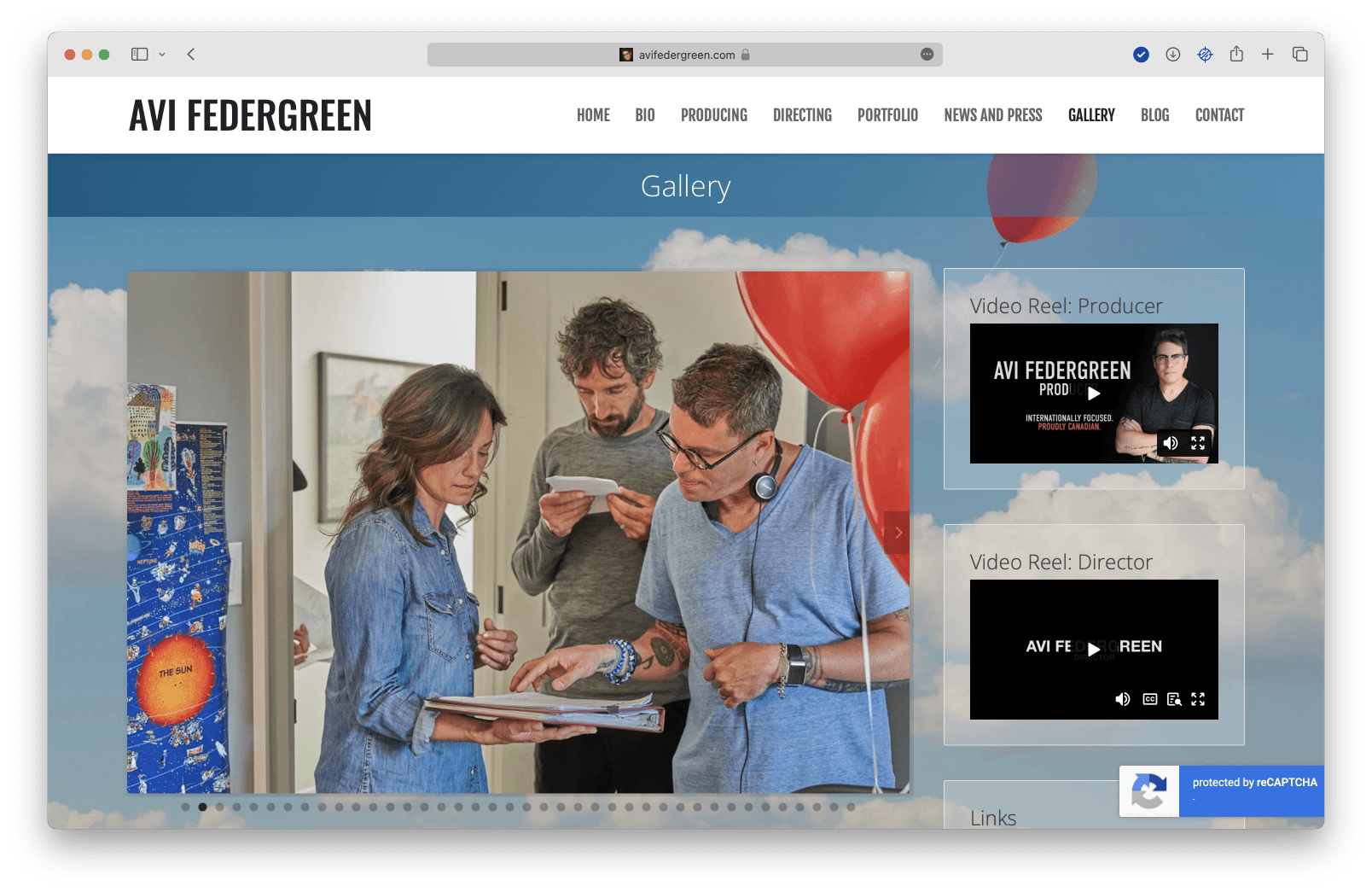 A screen shot of a website featuring Avi Federgreen working with actors.